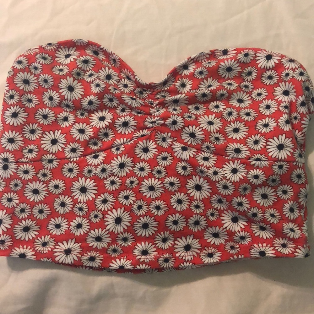 Flower bando cropped top
